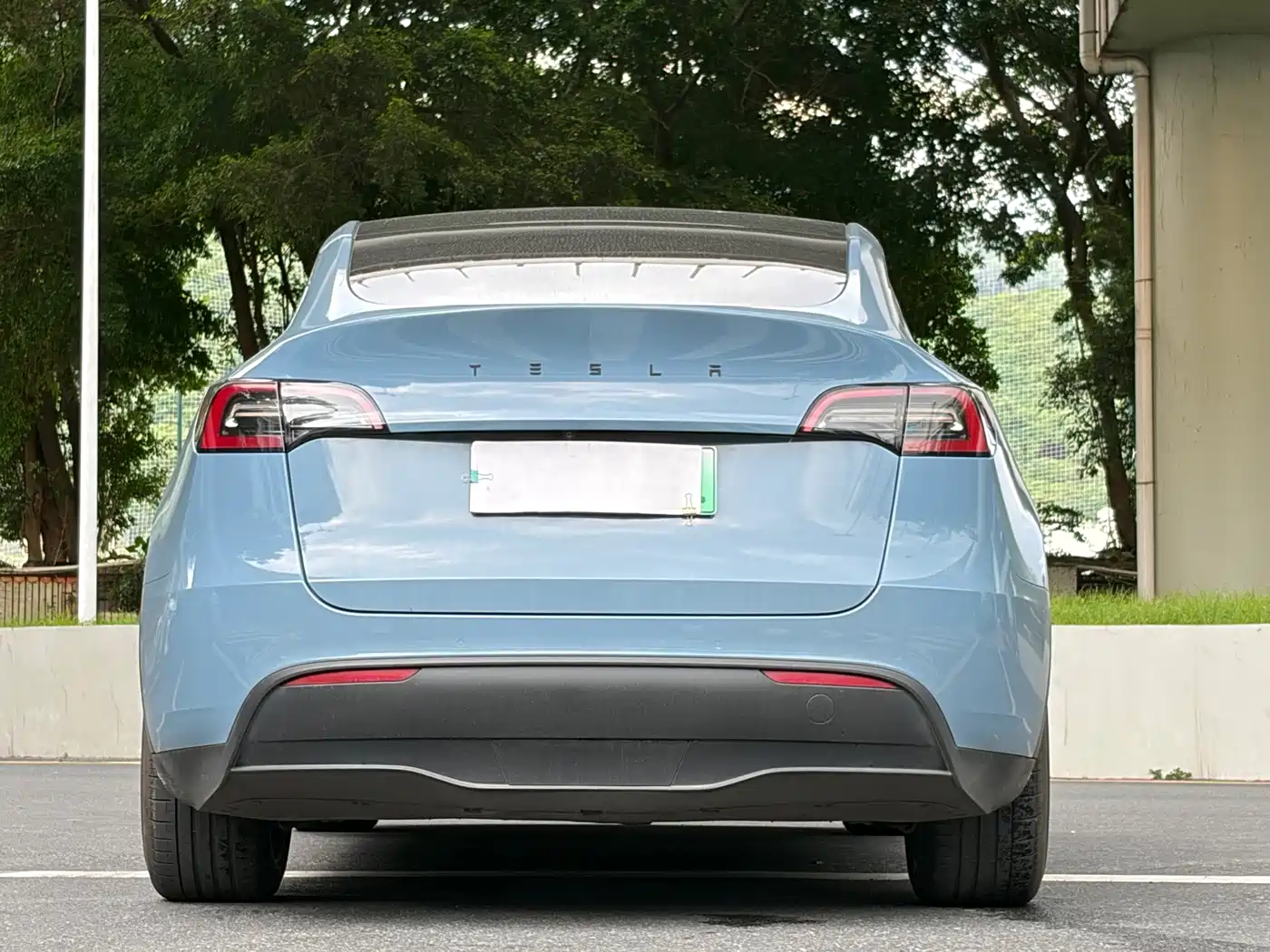 Фото 10 - Tesla Model Y