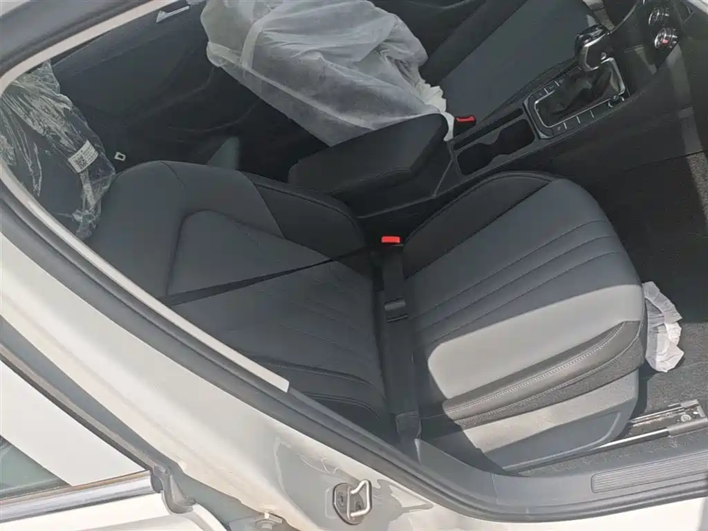 Volkswagen Sagitar 2026 Model 30 Million Special Selection 300TSI DSG Surpass Edition фото 25