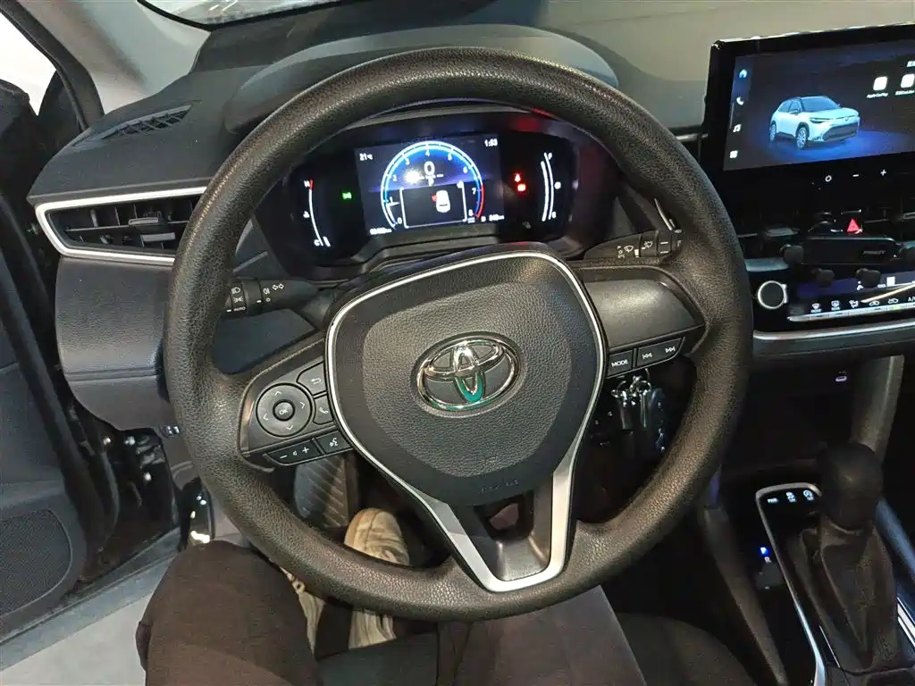 Toyota Frontlander 2024 2.0L CVT Elite Edition фото 7