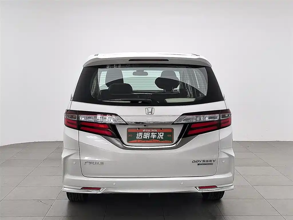 Honda Odyssey 2021 2.0L Sharp Premium Edition фото 4