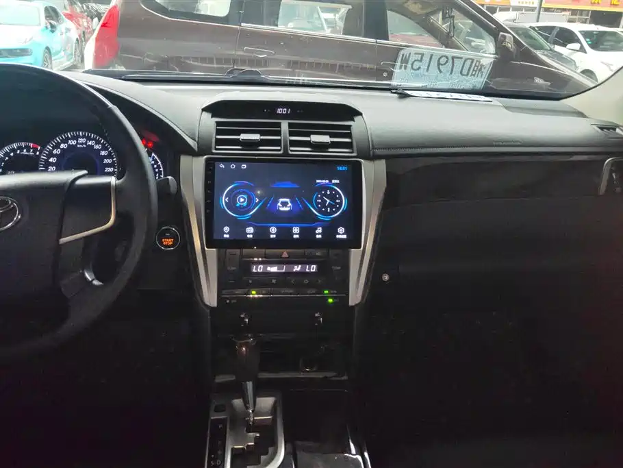 Toyota Camry 2015 2.0G Luxury Edition фото 13