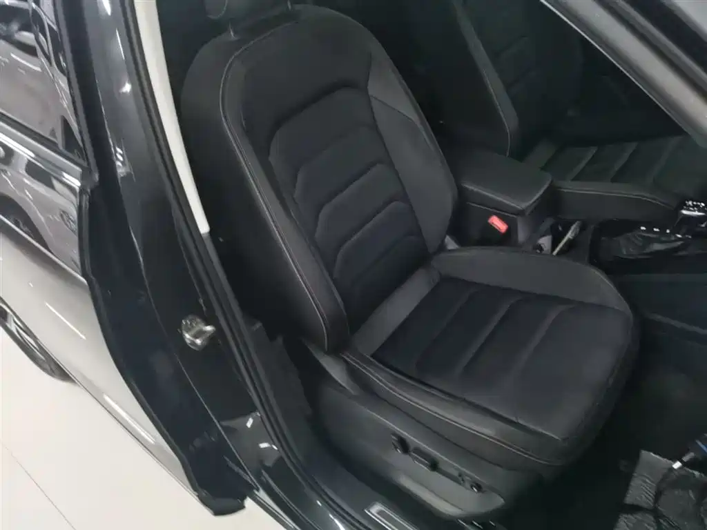 Volkswagen Tayron 2019 Expedition 280TSI 2WD Luxury (China VI) фото 25