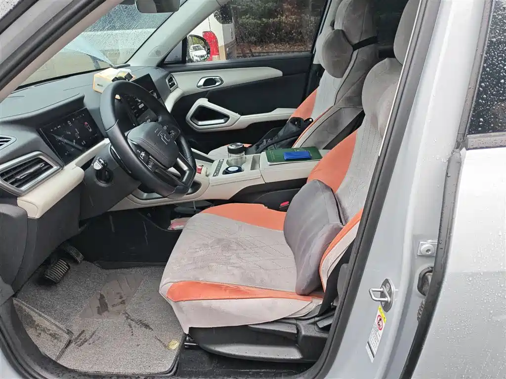 BYD Yuan UP 2025 Smart Drive Edition 401KM Vitality Version фото 8