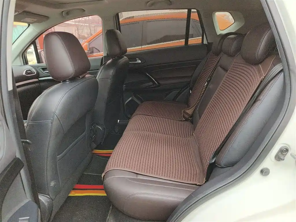 GAC Trumpchi Trumpchi GS4 2018 235T Automatic 2WD Luxury Smart Connect фото 17