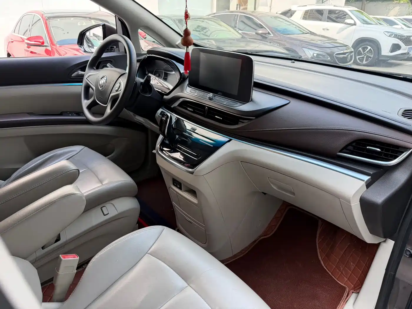Buick GL8 2021 Land Business Class 652T Comfort фото 15