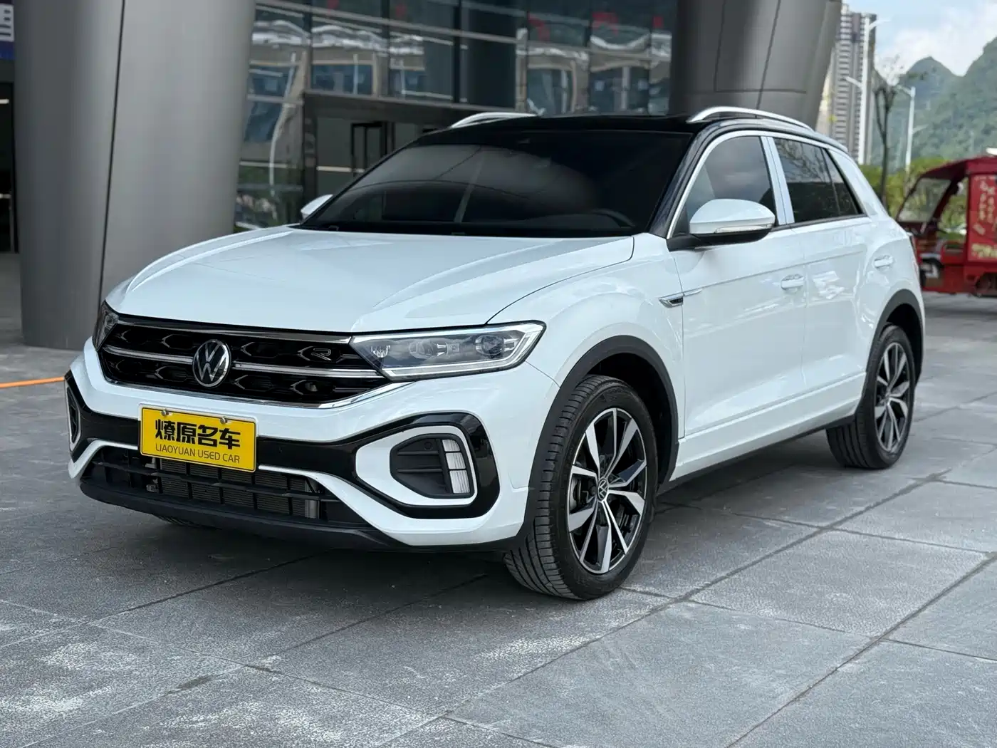 Volkswagen T-ROC 2023 300TSI DSG 2WD Dawn Edition