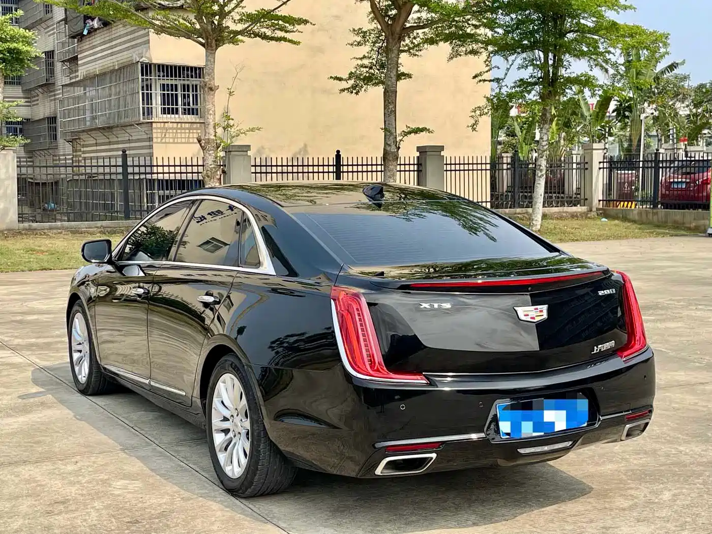 Cadillac XTS 2018 28T Technology фото 9