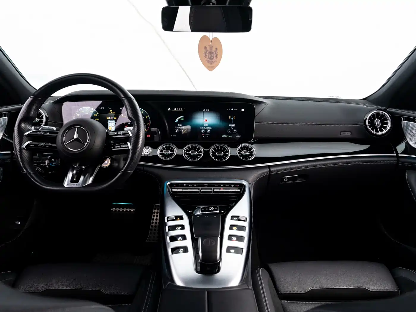 Mercedes-Benz AMG GT 2022 AMG GT 50 4MATIC+ 4-Door Coupe China Edition фото 32