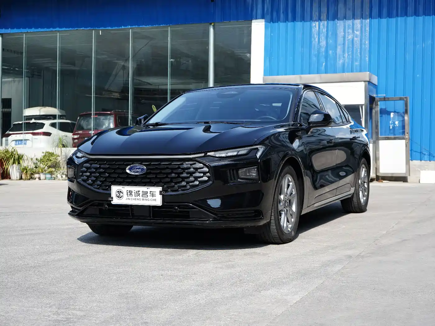 Ford Mondeo 2024 2023 EcoBoost 245 Luxury
