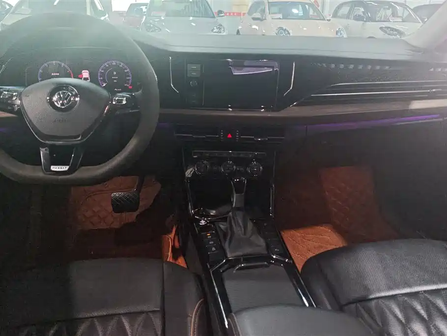 Volkswagen Passat 2019 Model 330TSI Luxury Edition China V фото 12
