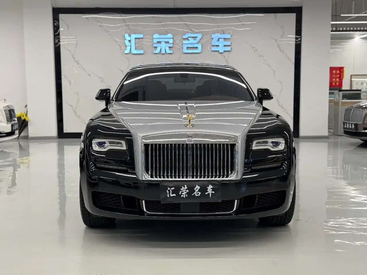 Фото 2 - Rolls-Royce Ghost