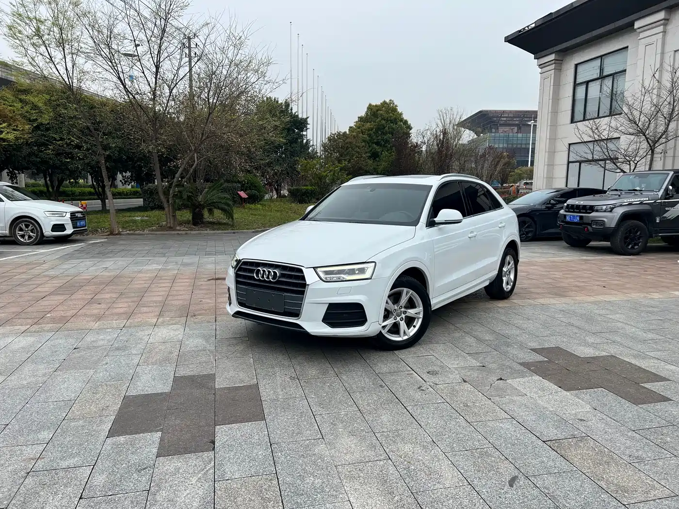 Audi Q3 2018 30th Anniversary Edition 35 TFSI Fashion