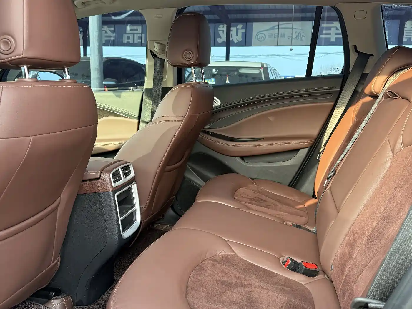 Buick Envision Plus 2017 20T FWD Elite фото 6