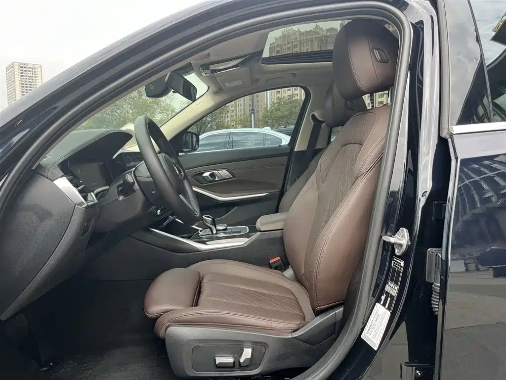 BMW 3 Series 2022 Facelift 325Li M Sport Package фото 15