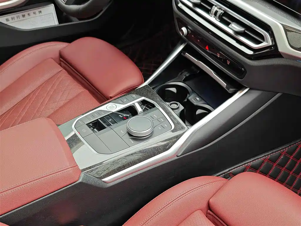 BMW 3 Series 2024 325Li M Sport Package фото 22