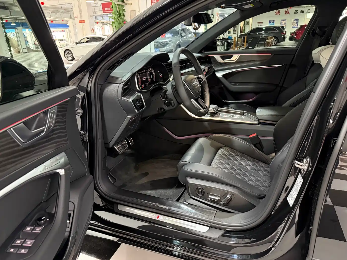 Audi A6L 2025 Model Year Facelift 45 TFSI quattro Premium Sport фото 4