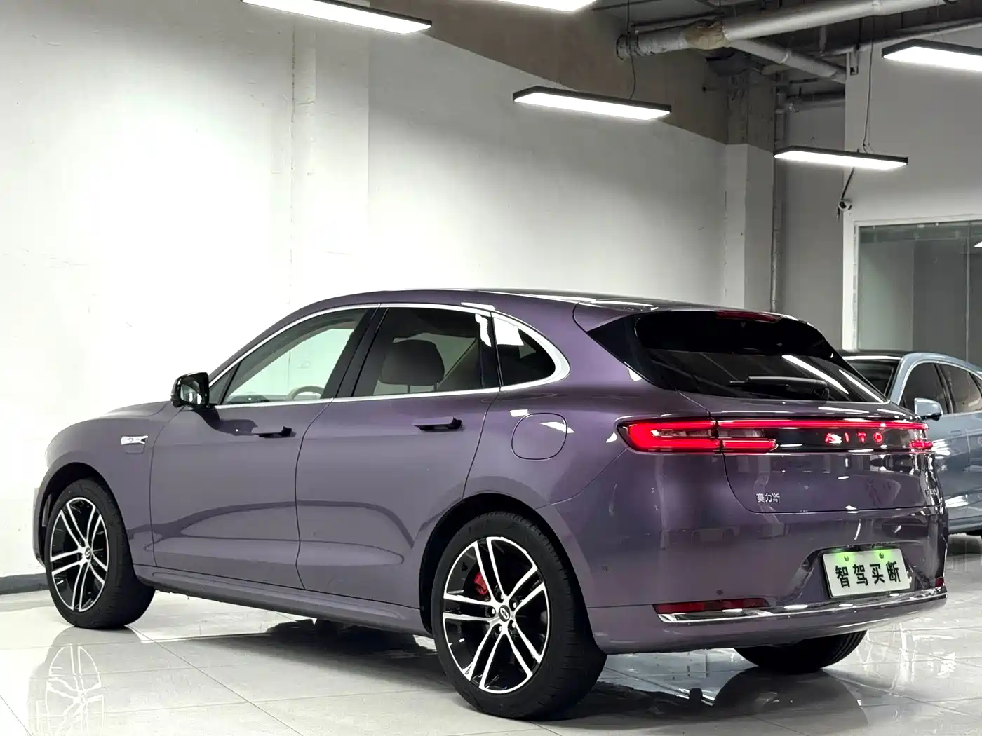 AITO Wenjie AITO M5 2025 2025 Extended Range Ultra AWD