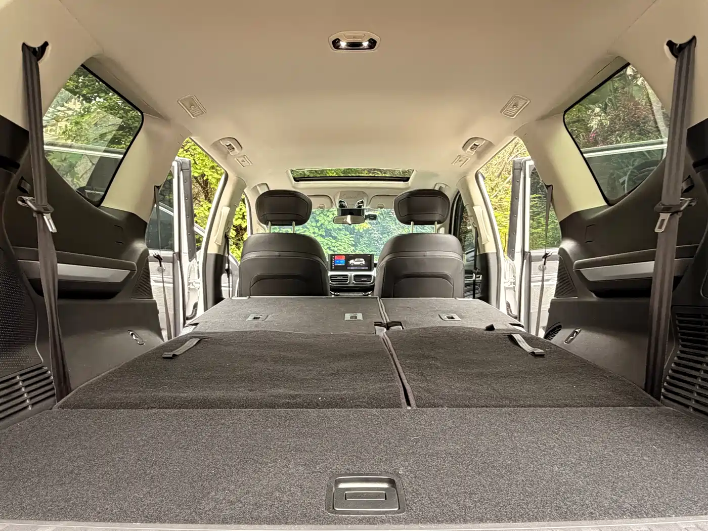 SAIC Maxus Territory 2023 2.0T Overland Flagship 7-Seater фото 31