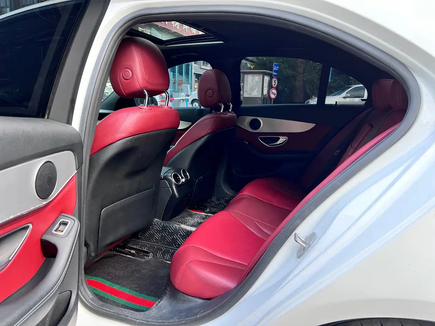 Mercedes-Benz C-Class 2018 C 200 Sport Edition фото 6