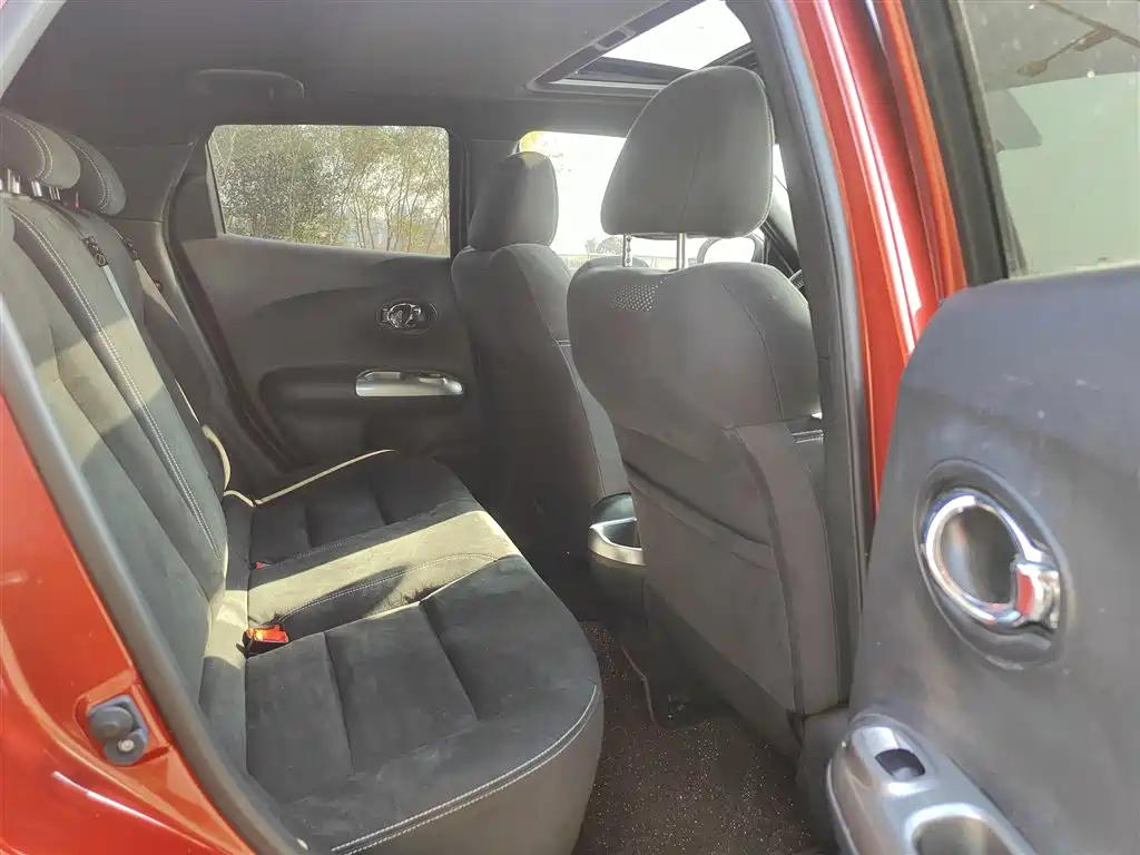 INFINITI ESQ