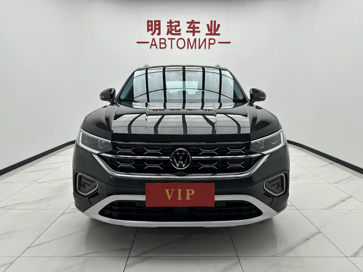 Volkswagen Tayron 2023 280TSI 2WD Luxury Plus Advanced Edition фото 2