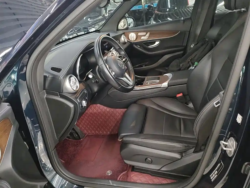 Mercedes-Benz GLC 2021 GLC 300 L 4MATIC Sporty фото 15