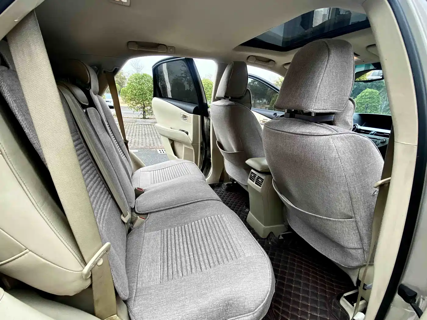 Lexus RX Classic 2011 270 Elegance фото 17