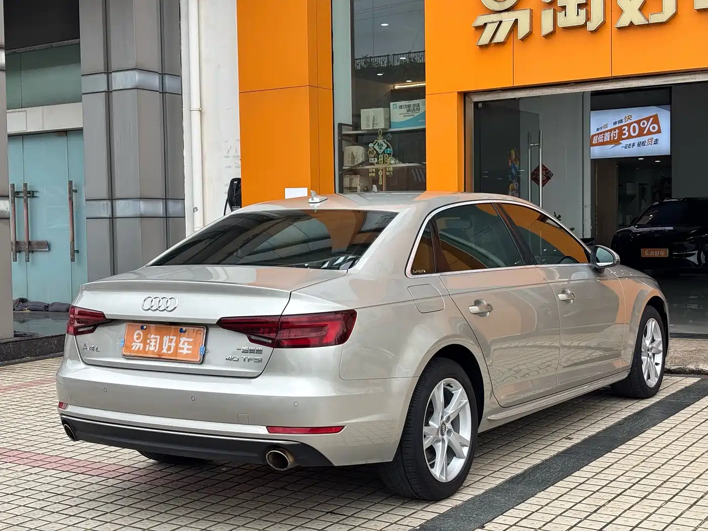 Audi A4L 2018 30th Anniversary 40 TFSI Progressive фото 6