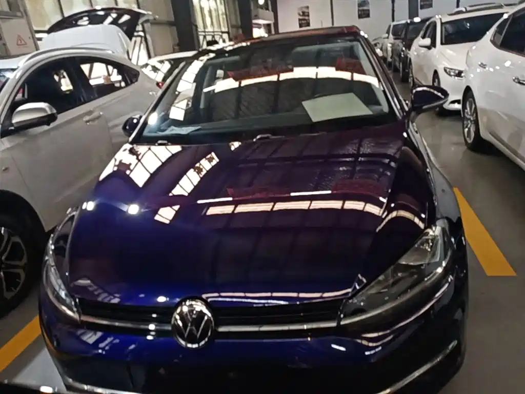 Volkswagen Golf 2018 230TSI Automatic Comfort фото 3