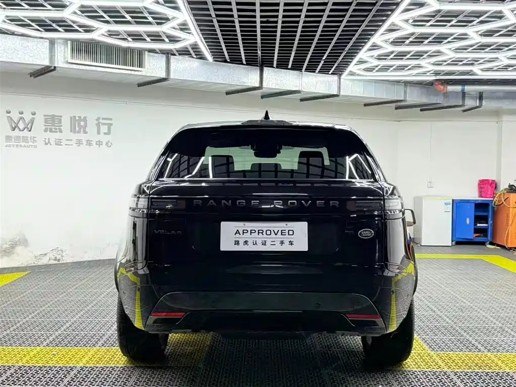 Land Rover Range Rover Velar 2025 Dynamic HSE фото 4
