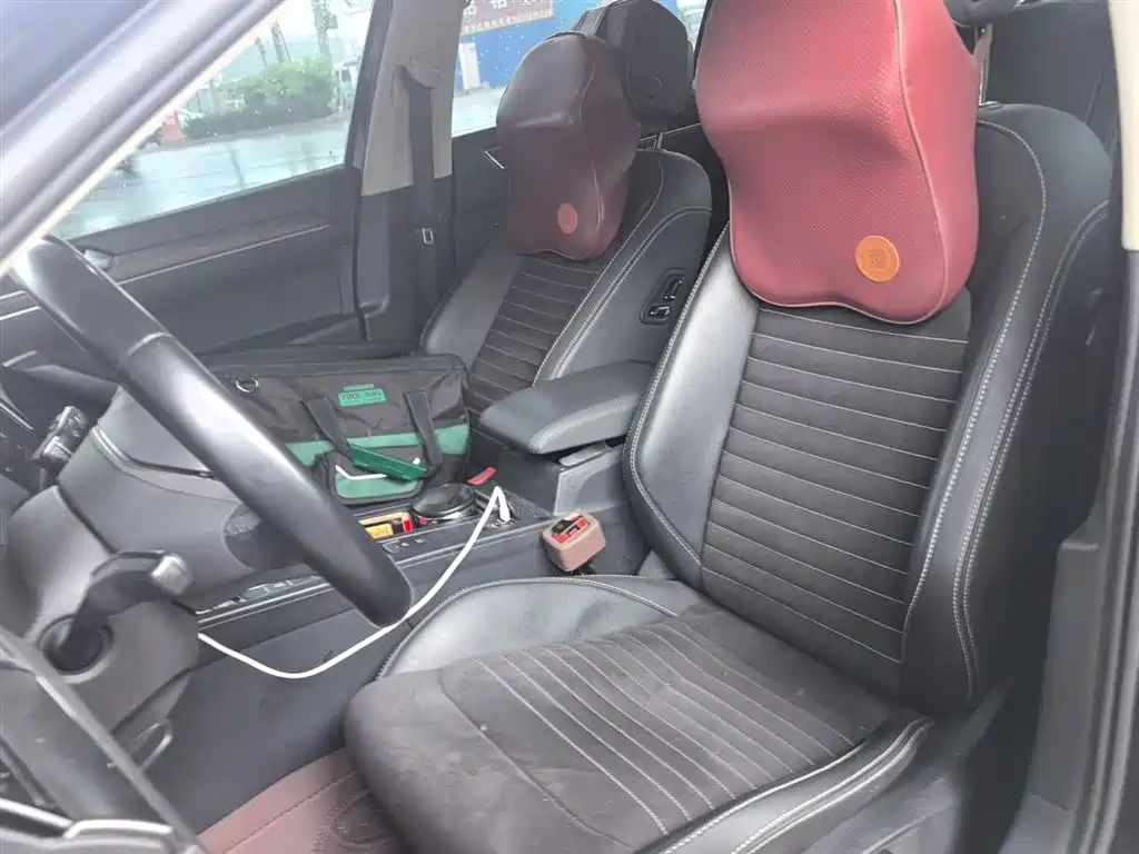 Volkswagen Magotan 2020 330TSI DSG Luxury фото 11