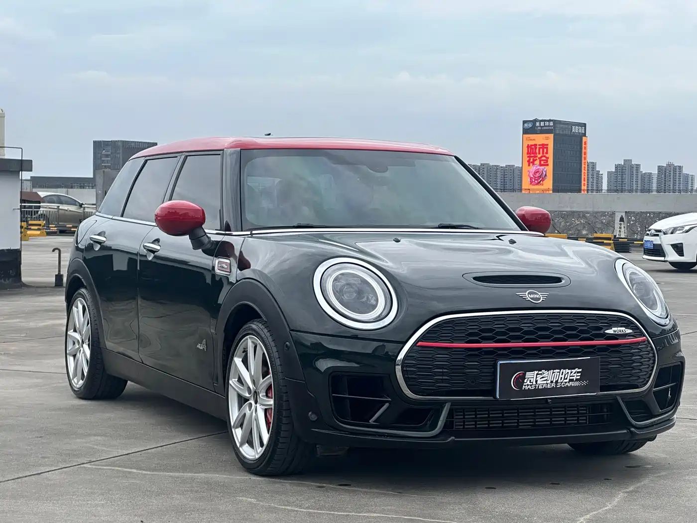 MINI JCW CLUBMAN 2021 2.0T JOHN COOPER WORKS ALL-IN фото 4