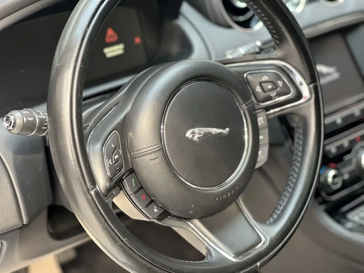 Jaguar XJ 2016 2016 XJL 2.0T 2WD Elegance Business Edition