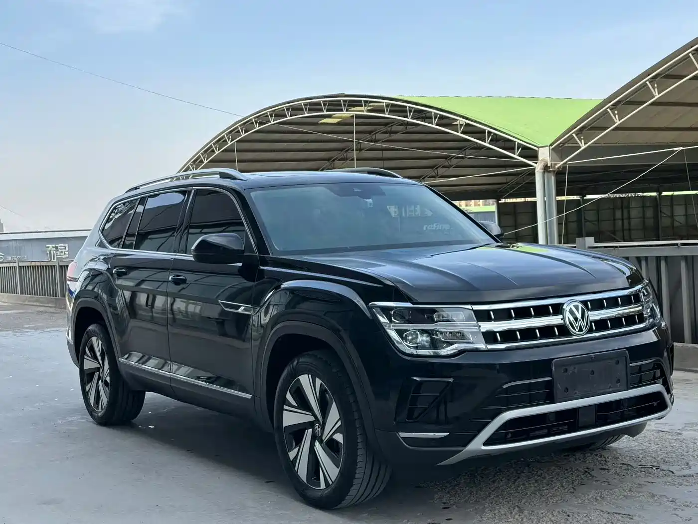 Volkswagen Teramont 2024 380TSI 4WD Dragon Glory Edition фото 3