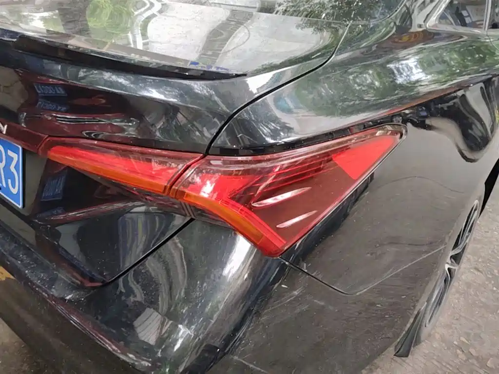 Toyota Avalon 2023 2.5L Luxury Edition фото 8