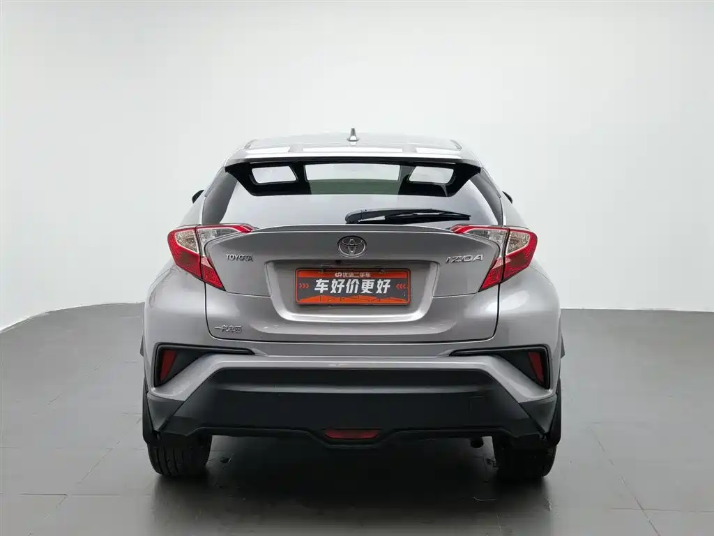 Toyota IZOA 2018 2.0L Yichi Edition China V фото 4