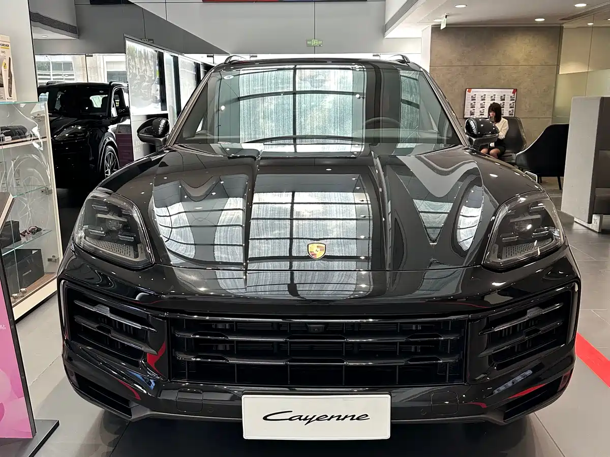 Porsche Cayenne 2025 Cayenne 3.0T Dream Chaser Edition фото 2