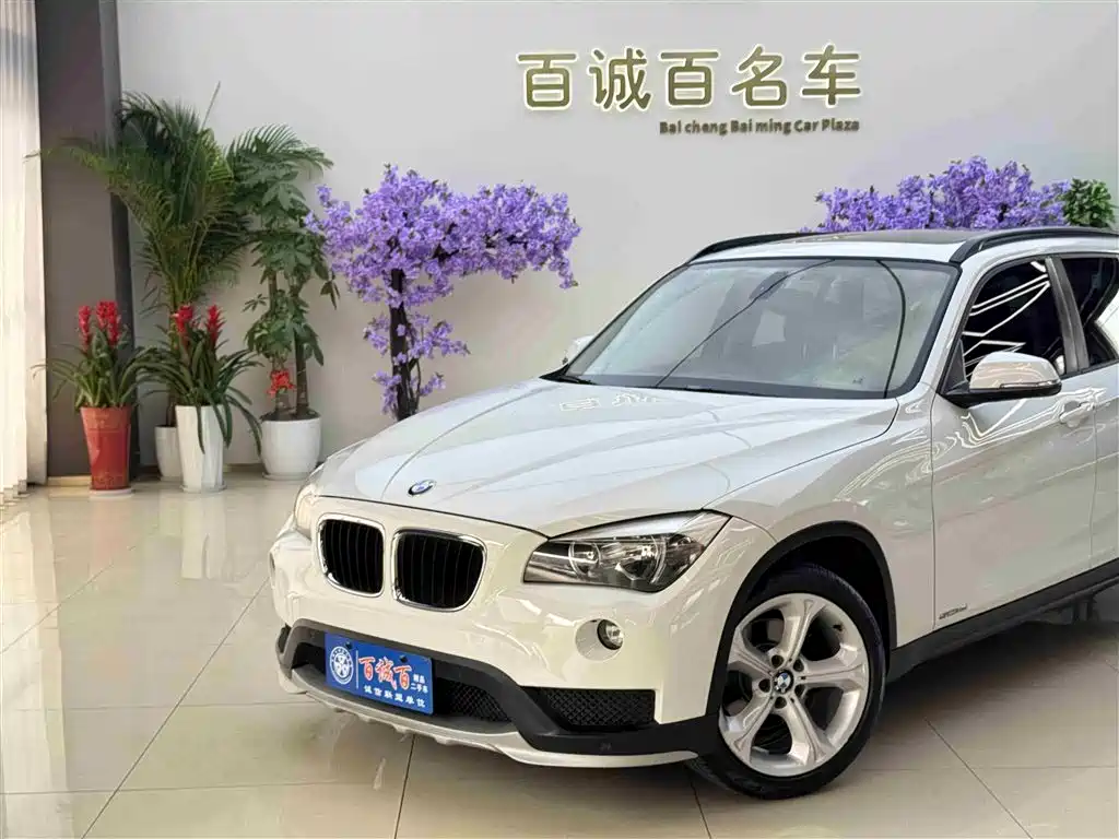 BMW X1 2015 Model sDrive18i Fashion Advanced Edition фото 3
