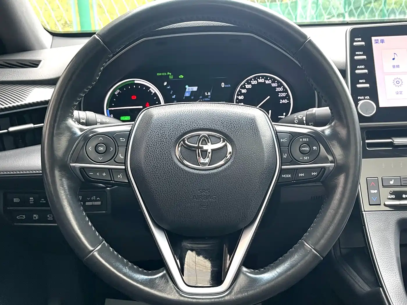 Toyota Avalon 2019 Hybrid 2.5L XLE Premium Edition China V фото 10