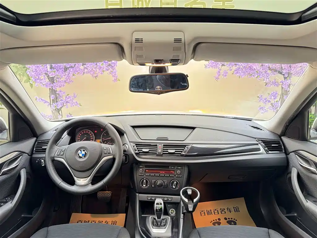 BMW X1 2015 Model sDrive18i Fashion Advanced Edition фото 16
