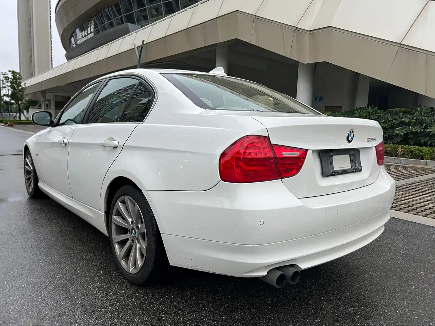 BMW 3 Series 2010 2010 325i Luxury