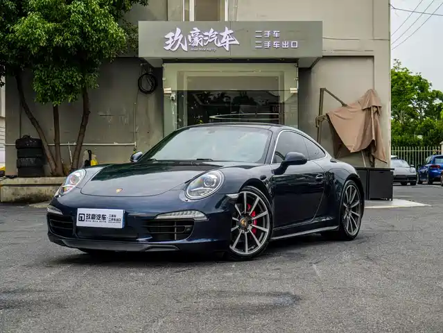 Porsche Porsche 911 2013 Carrera 4S 3.8L