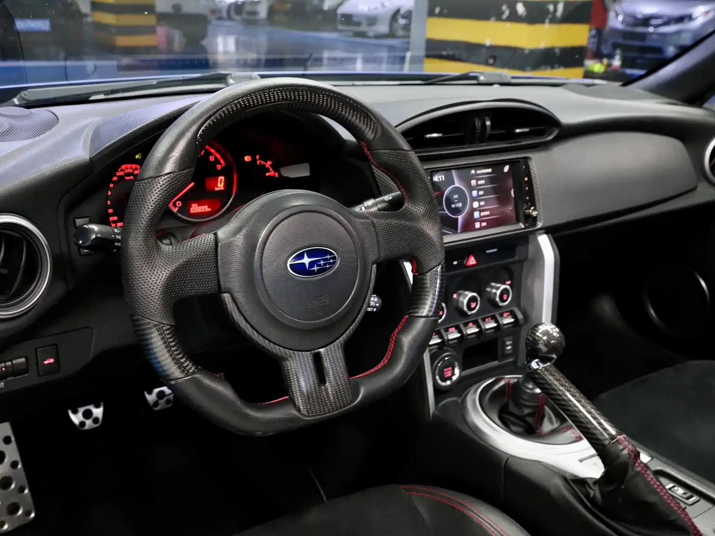 Subaru BRZ 2015 2.0i Manual фото 9