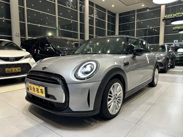 Mini MINI Рестайлинг, 1.5T COOPER, Артист