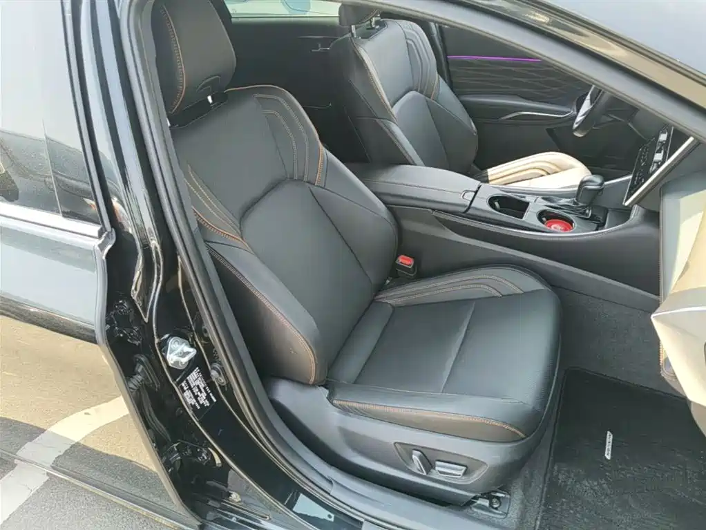 Toyota Avalon 2024 Model Hybrid 2.0L Premium Selection Edition фото 25