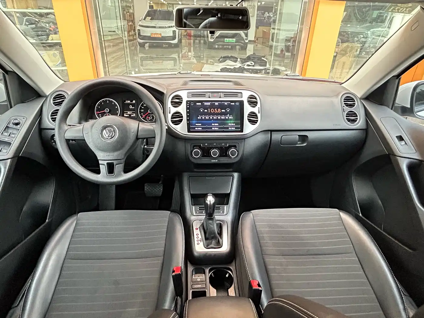Volkswagen Tiguan 2016 280TSI Automatic 2WD Silk Road Fashion Edition фото 15
