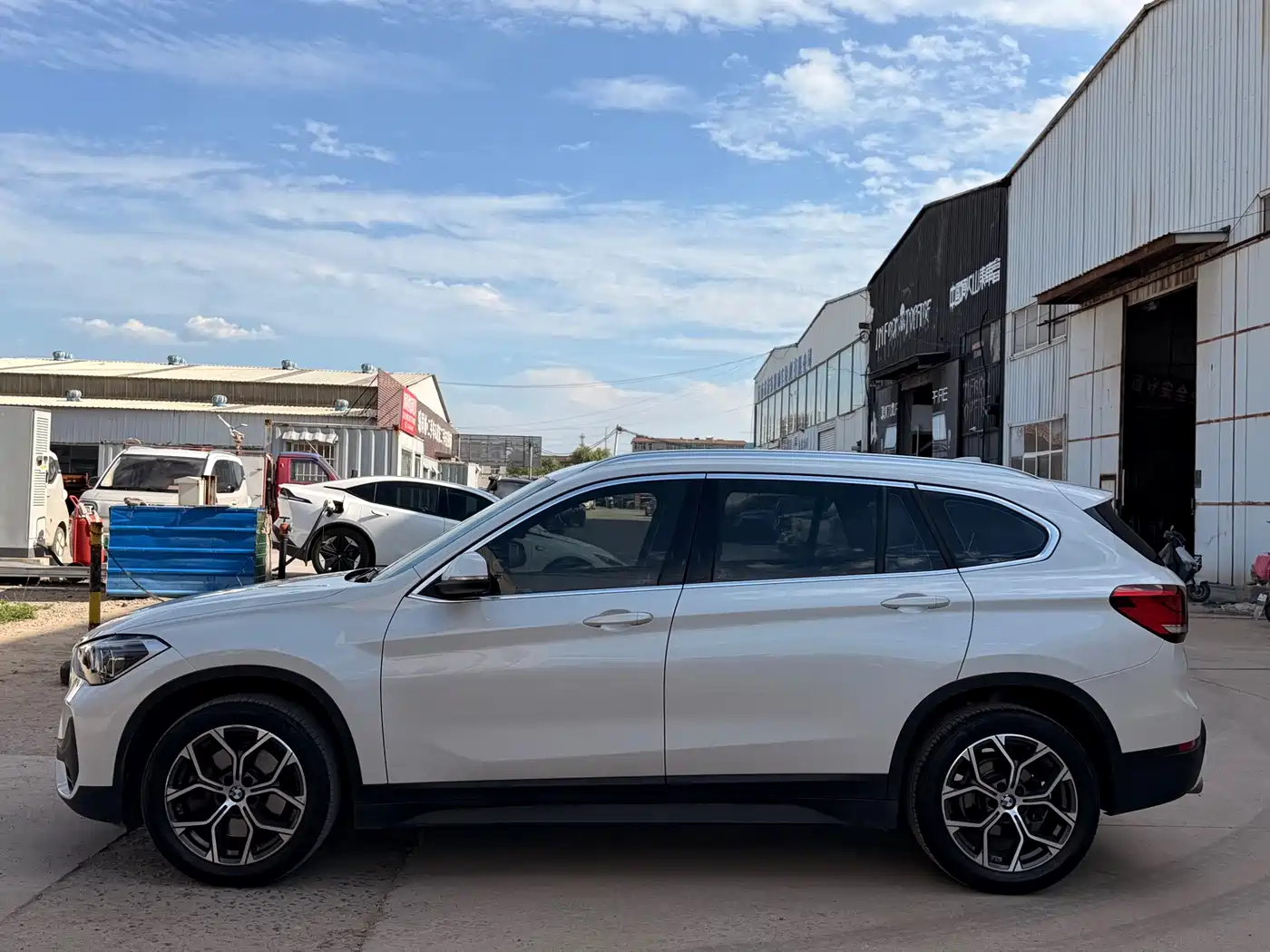 BMW X1 2020 sDrive25Li Leading Model фото 8