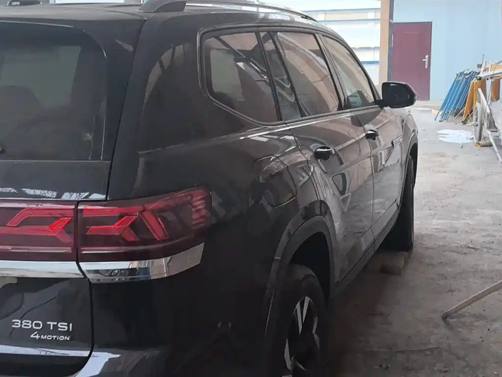Volkswagen Teramont 2024 380TSI 4WD Dragon Soar Edition фото 4