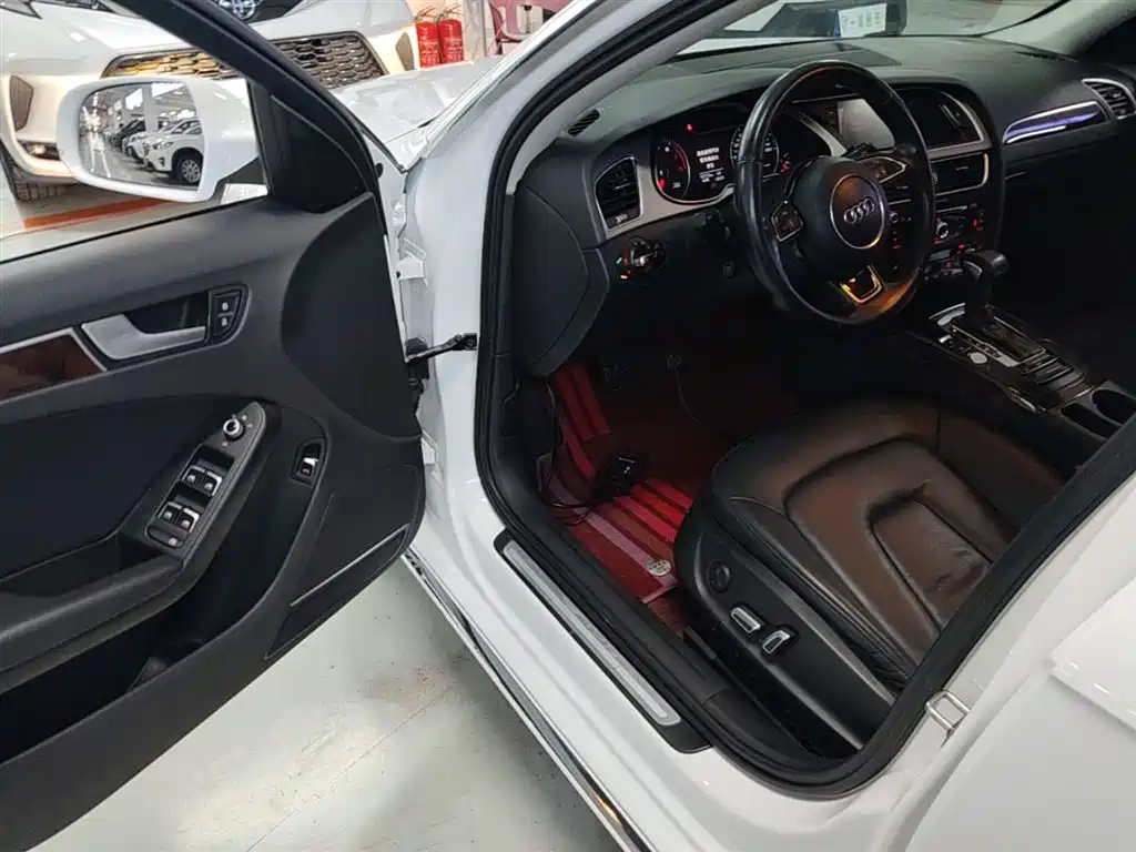 Audi A4L 2016 35 TFSI Collector's Edition Automatic Standard фото 16