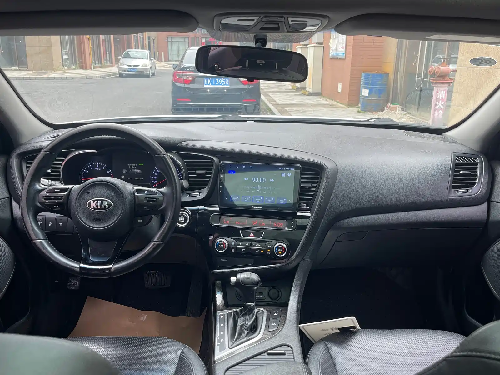Фото 9 - Kia K5